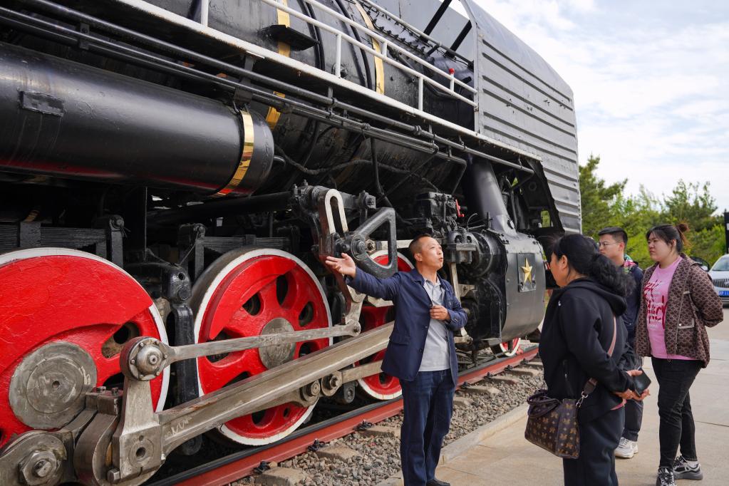 火車頭上的歲月變遷——走進大安北蒸汽機車陳列館