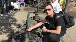 湯加火山爆發后 她終于和失聯丈夫通上了電話